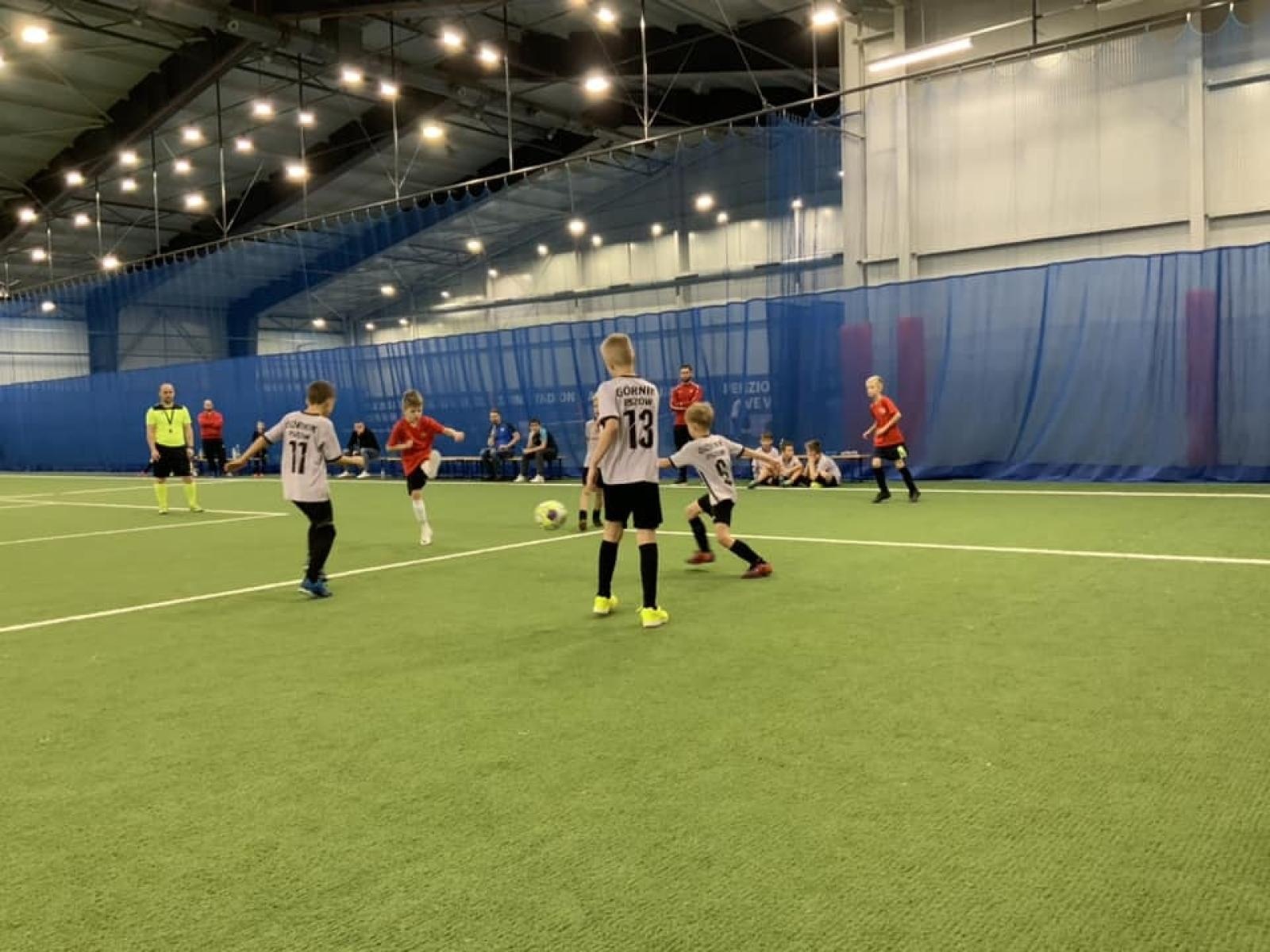 Zdjęcie w galerii na portalu naszraciborz.pl: Piłkarze rocznika 2015 rywalizowali w Bohuminie [FOTO] wiadomości z regionu