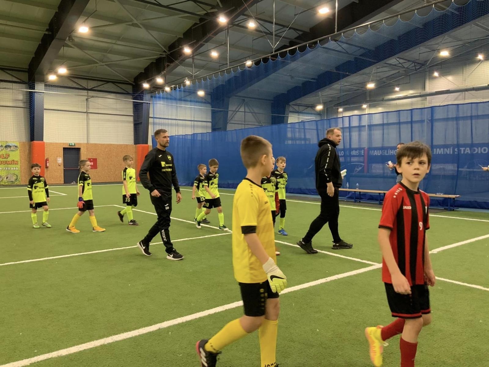 Zdjęcie w galerii na portalu naszraciborz.pl: Piłkarze rocznika 2015 rywalizowali w Bohuminie [FOTO] wiadomości z regionu