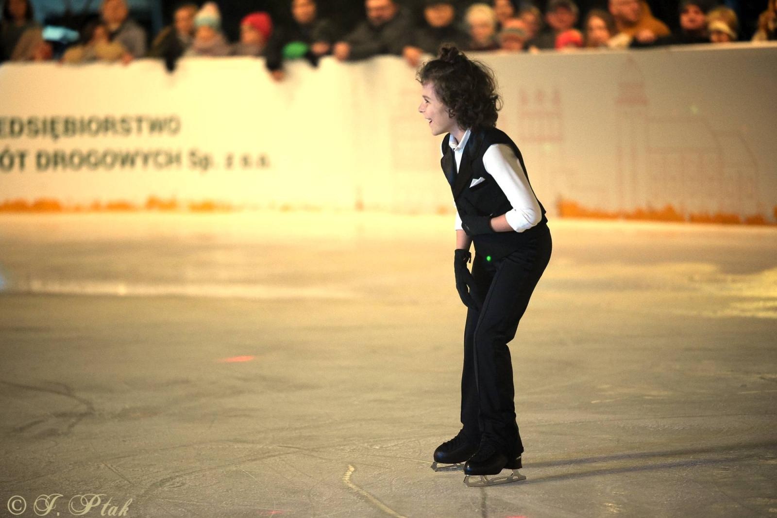 Zdjęcie w galerii na portalu naszraciborz.pl: Ice show na raciborskim Rynku [FOTO i WIDEO] wiadomości z regionu
