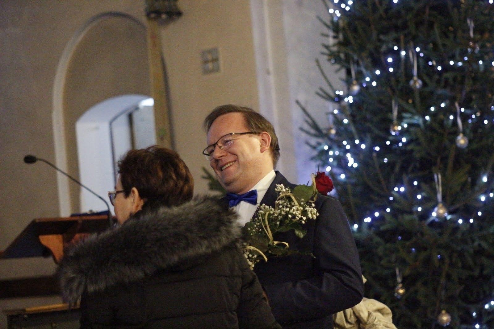 Zdjęcie w galerii na portalu naszraciborz.pl: Maestro Popławski na finał 800-lecia Krowiarek wiadomości z regionu