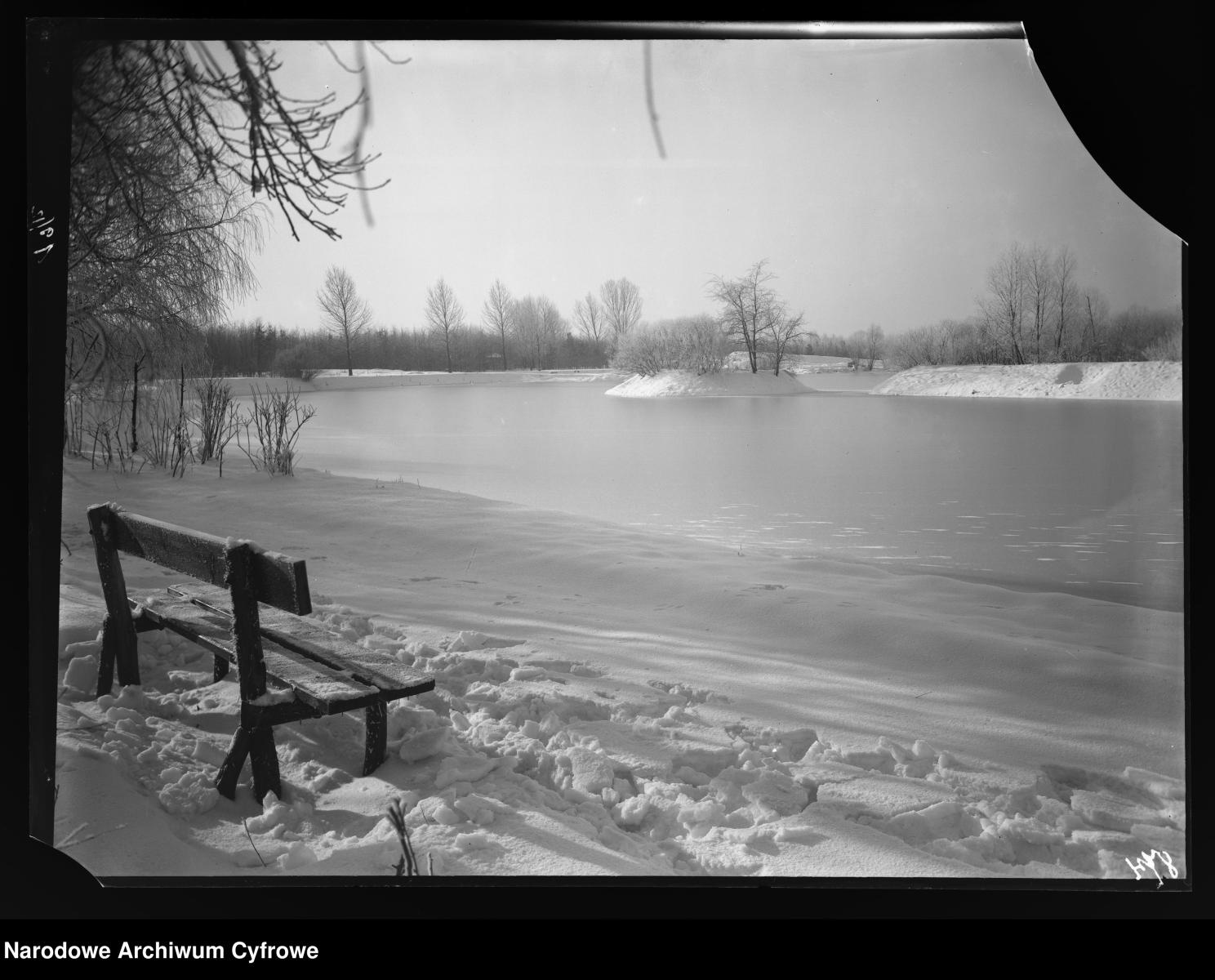 Zdjęcie w galerii na portalu naszraciborz.pl: Archiwalne przedwojenne zdjęcia Górnego Śląska. NAC próbuje ustalić, co pokazują [FOTO] wiadomości z regionu