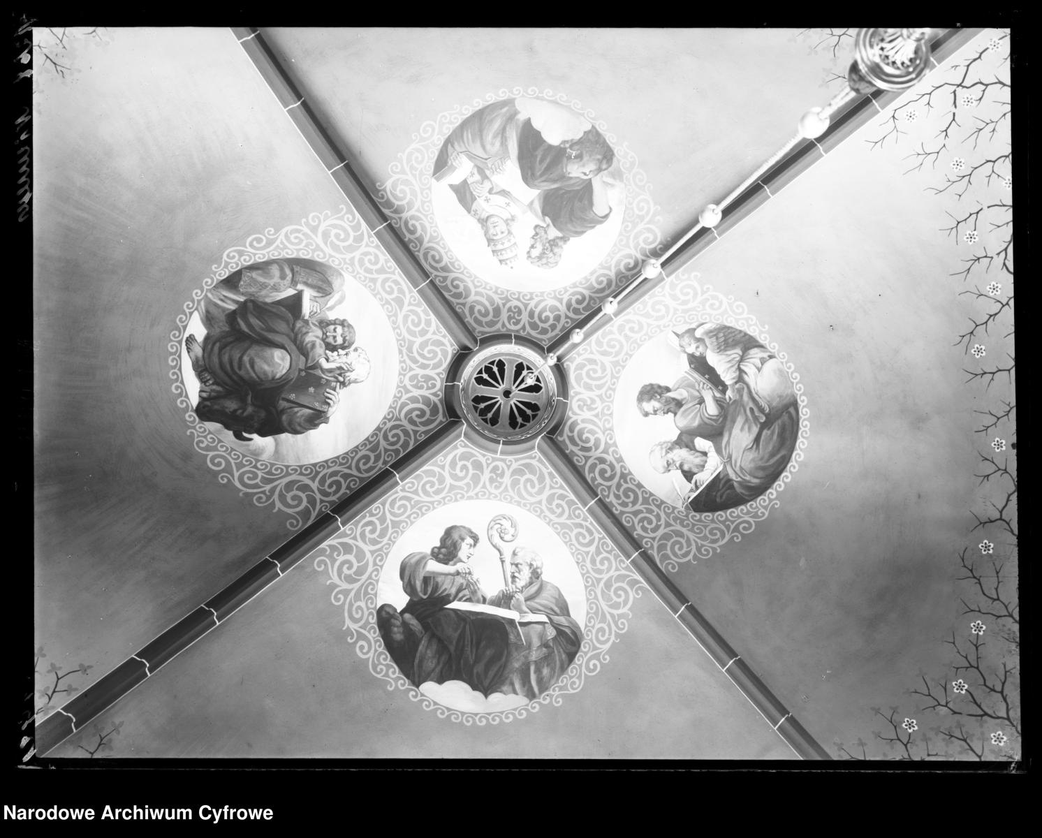 Zdjęcie w galerii na portalu naszraciborz.pl: Archiwalne przedwojenne zdjęcia Górnego Śląska. NAC próbuje ustalić, co pokazują [FOTO] wiadomości z regionu