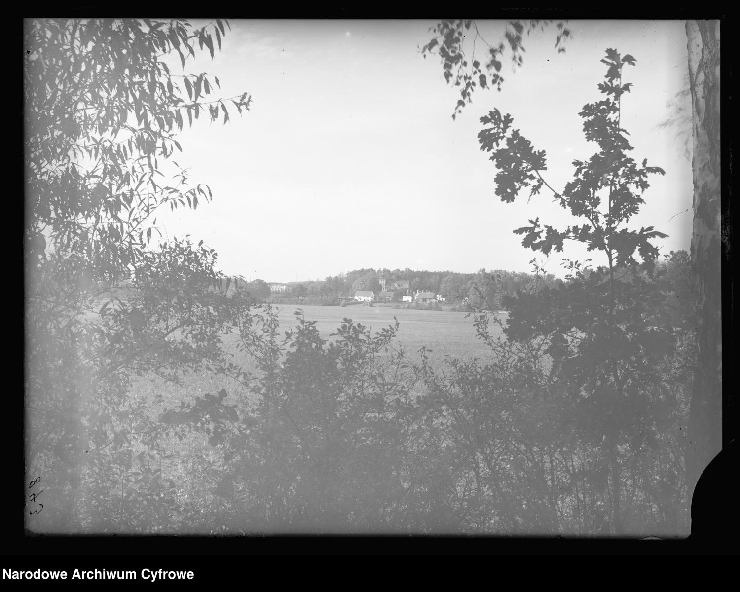 Zdjęcie w galerii na portalu naszraciborz.pl: Archiwalne przedwojenne zdjęcia Górnego Śląska. NAC próbuje ustalić, co pokazują [FOTO] wiadomości z regionu