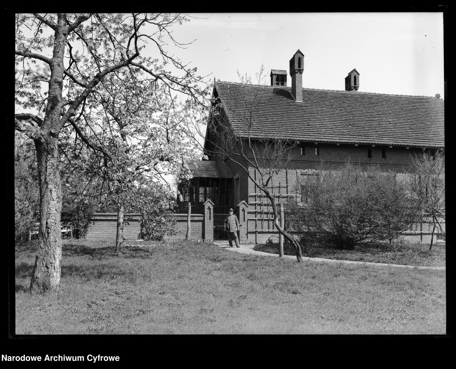 Zdjęcie w galerii na portalu naszraciborz.pl: Archiwalne przedwojenne zdjęcia Górnego Śląska. NAC próbuje ustalić, co pokazują [FOTO] wiadomości z regionu