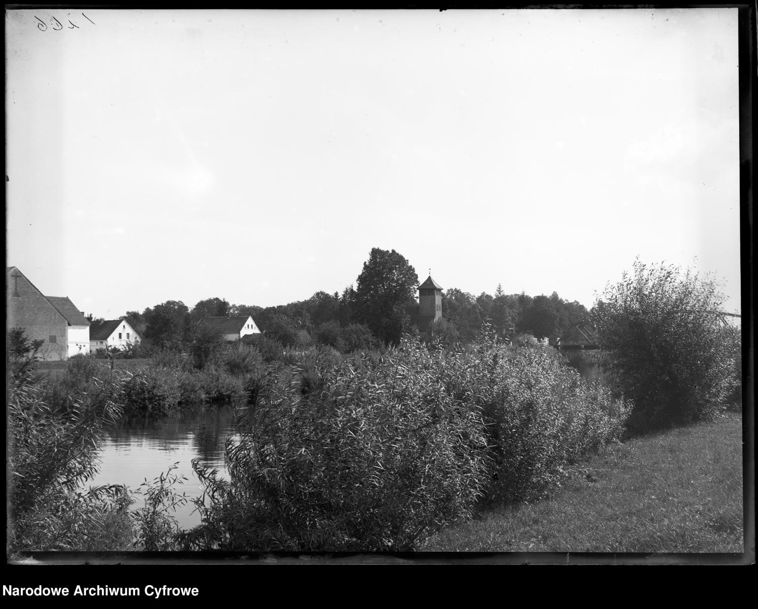 Zdjęcie w galerii na portalu naszraciborz.pl: Archiwalne przedwojenne zdjęcia Górnego Śląska. NAC próbuje ustalić, co pokazują [FOTO] wiadomości z regionu