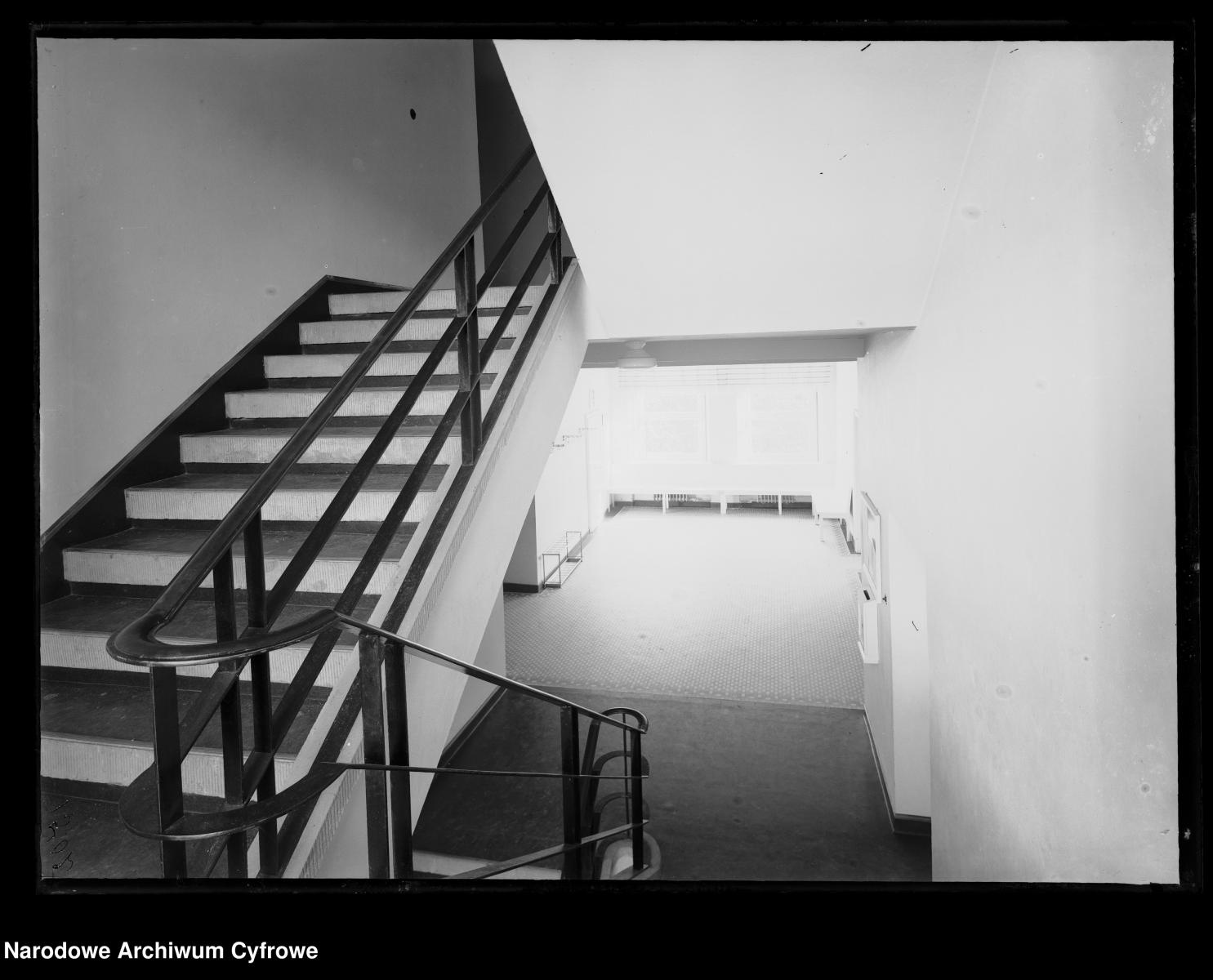 Zdjęcie w galerii na portalu naszraciborz.pl: Archiwalne przedwojenne zdjęcia Górnego Śląska. NAC próbuje ustalić, co pokazują [FOTO] wiadomości z regionu