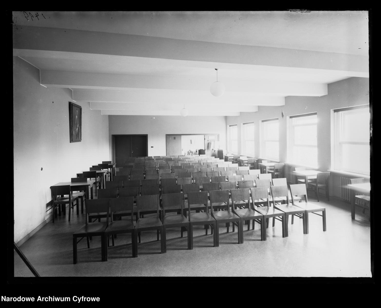 Zdjęcie w galerii na portalu naszraciborz.pl: Archiwalne przedwojenne zdjęcia Górnego Śląska. NAC próbuje ustalić, co pokazują [FOTO] wiadomości z regionu