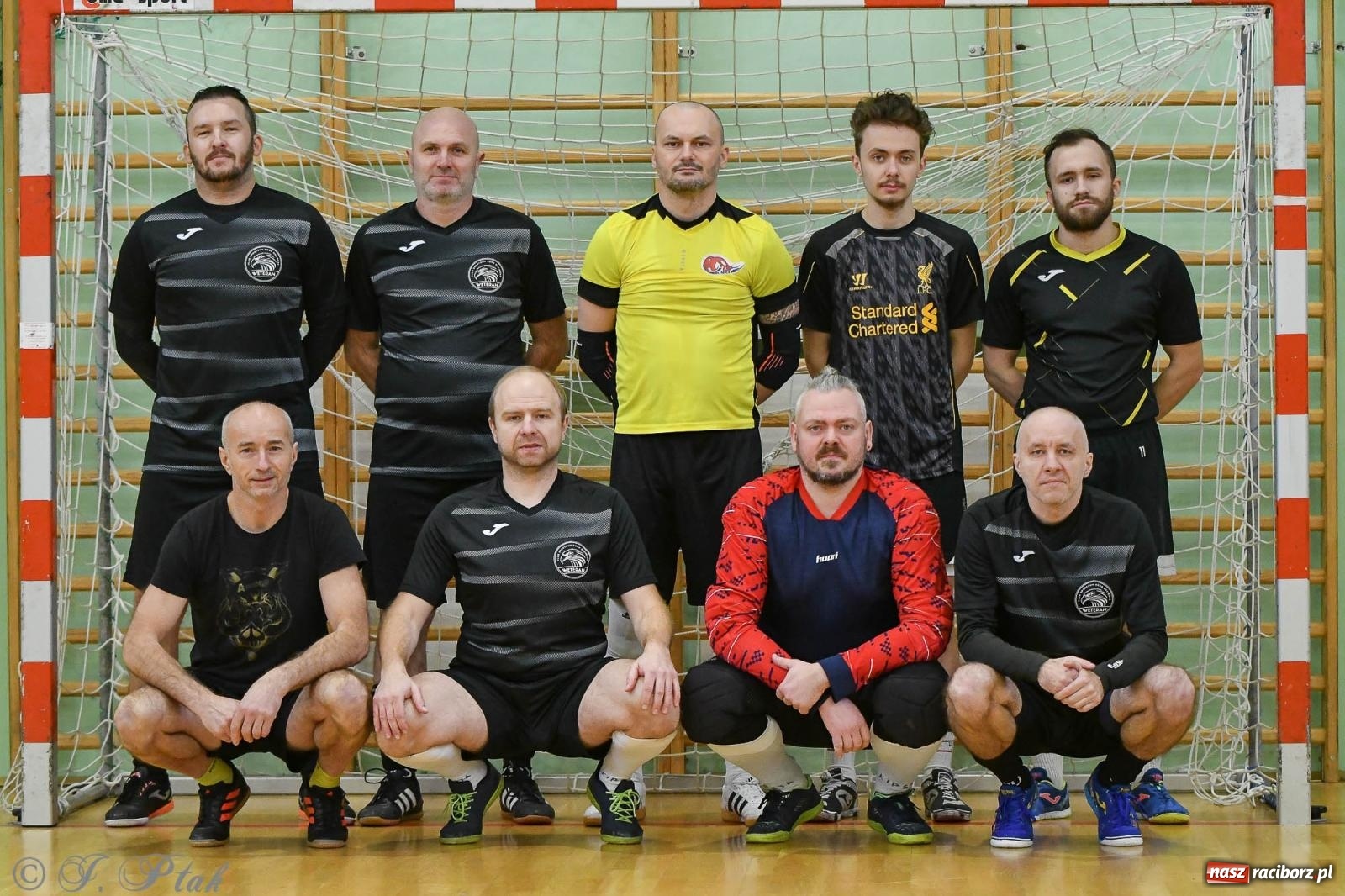 Zdjęcie w galerii na portalu naszraciborz.pl: Futsalowe emocje na zakończenie roku [FOTO] wiadomości z regionu