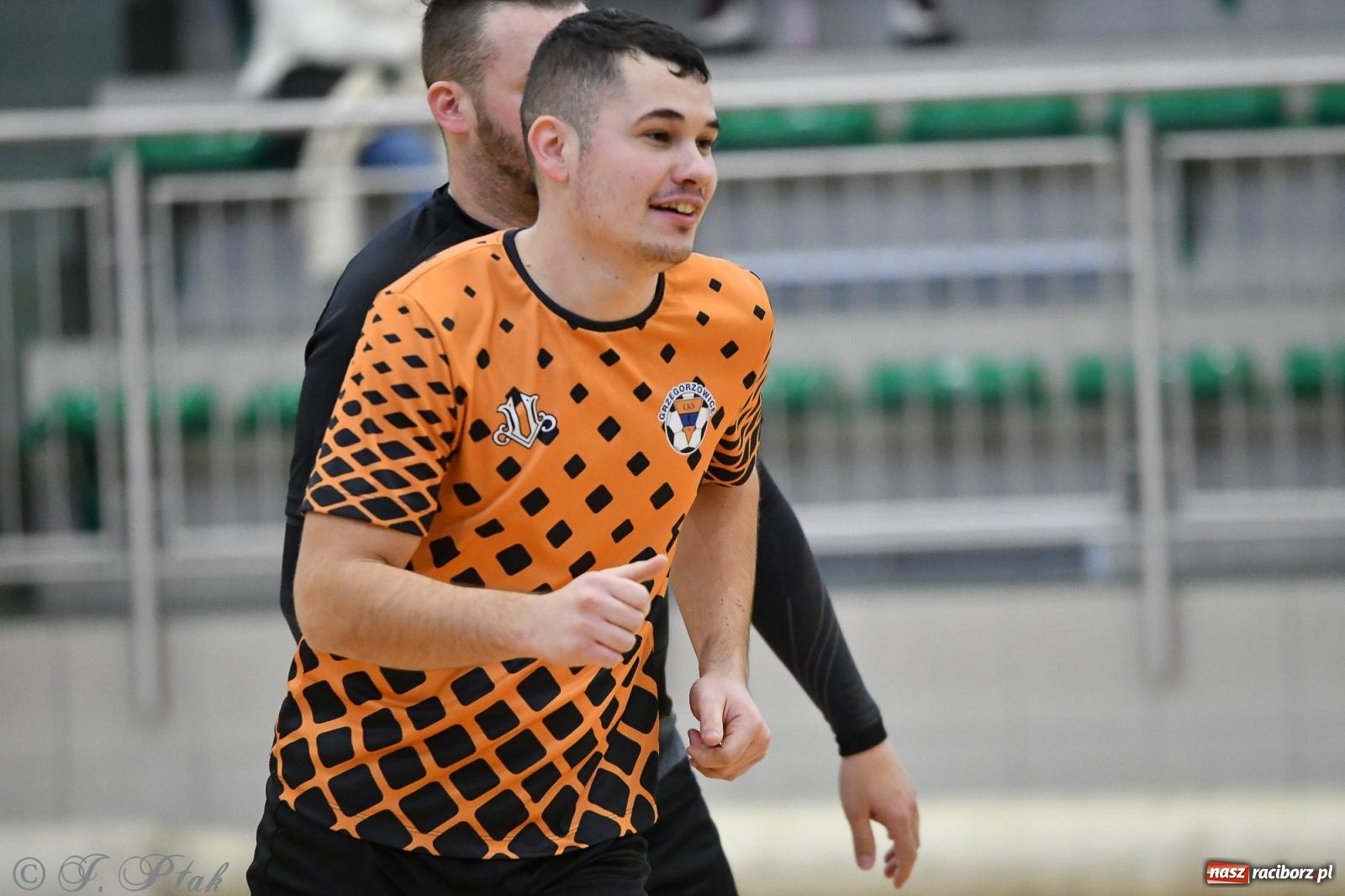 Zdjęcie w galerii na portalu naszraciborz.pl: Futsalowe emocje na zakończenie roku [FOTO] wiadomości z regionu