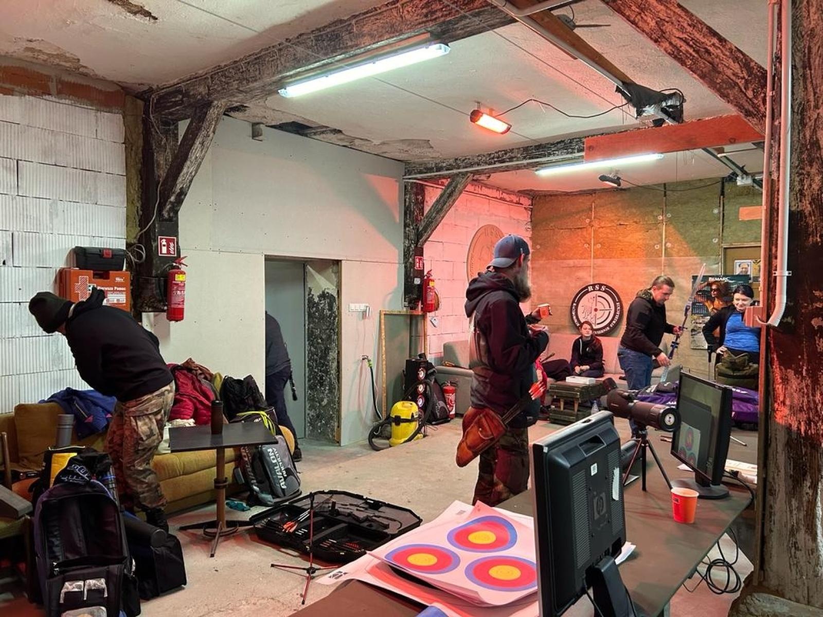 Zdjęcie w galerii na portalu naszraciborz.pl: W Sylwestra strzelam tylko z łuku. Zawody RSS wiadomości z regionu