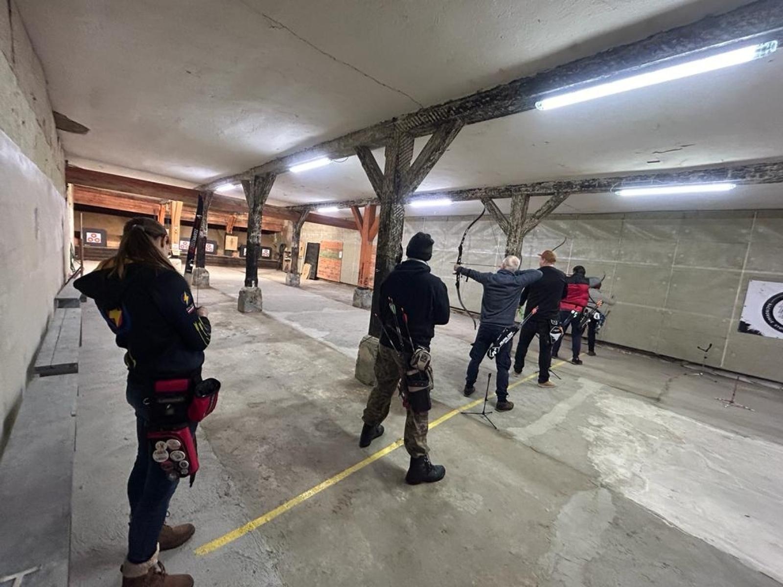 Zdjęcie w galerii na portalu naszraciborz.pl: W Sylwestra strzelam tylko z łuku. Zawody RSS wiadomości z regionu