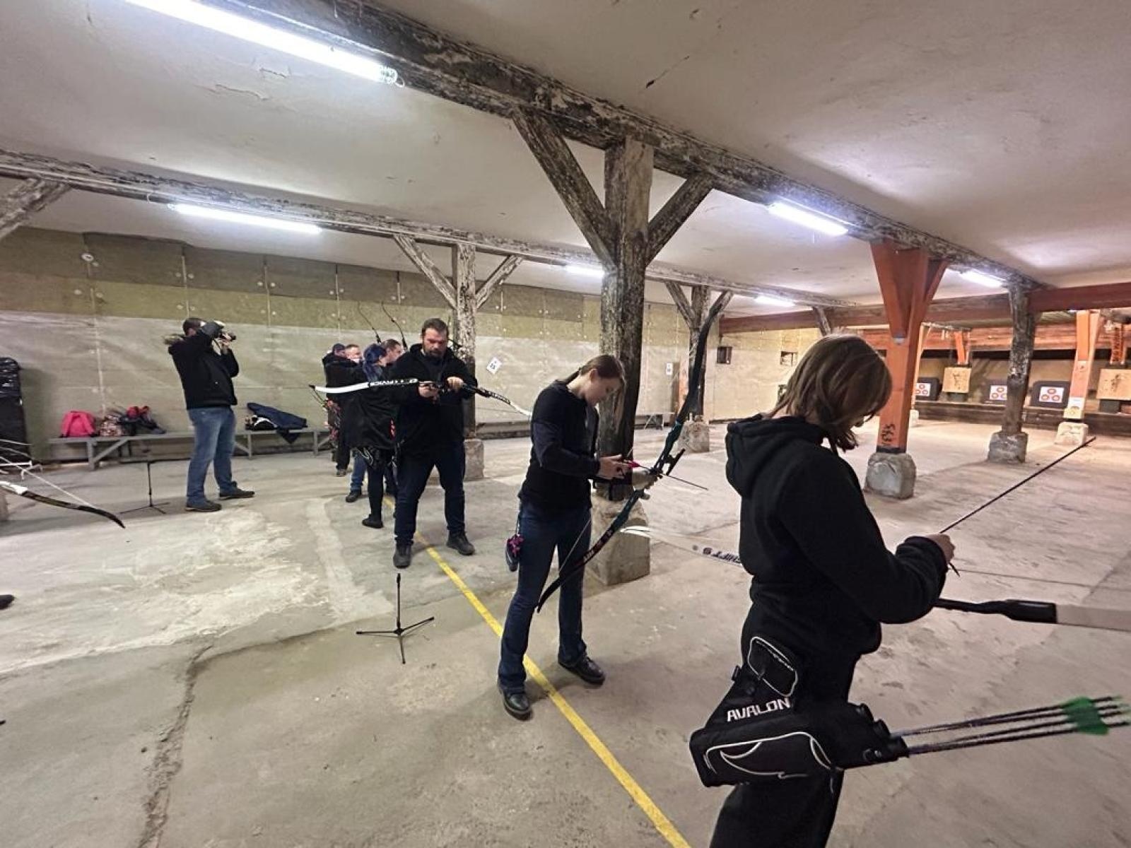 Zdjęcie w galerii na portalu naszraciborz.pl: W Sylwestra strzelam tylko z łuku. Zawody RSS wiadomości z regionu