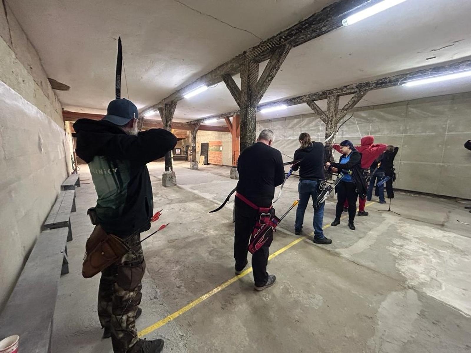 Zdjęcie w galerii na portalu naszraciborz.pl: W Sylwestra strzelam tylko z łuku. Zawody RSS wiadomości z regionu