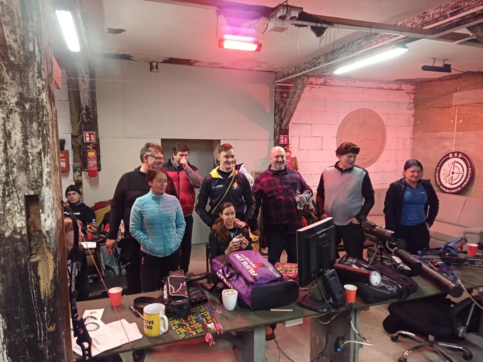 Zdjęcie w galerii na portalu naszraciborz.pl: W Sylwestra strzelam tylko z łuku. Zawody RSS wiadomości z regionu