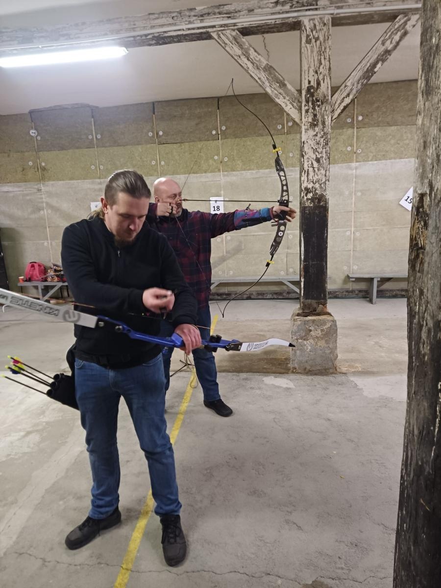 Zdjęcie w galerii na portalu naszraciborz.pl: W Sylwestra strzelam tylko z łuku. Zawody RSS wiadomości z regionu