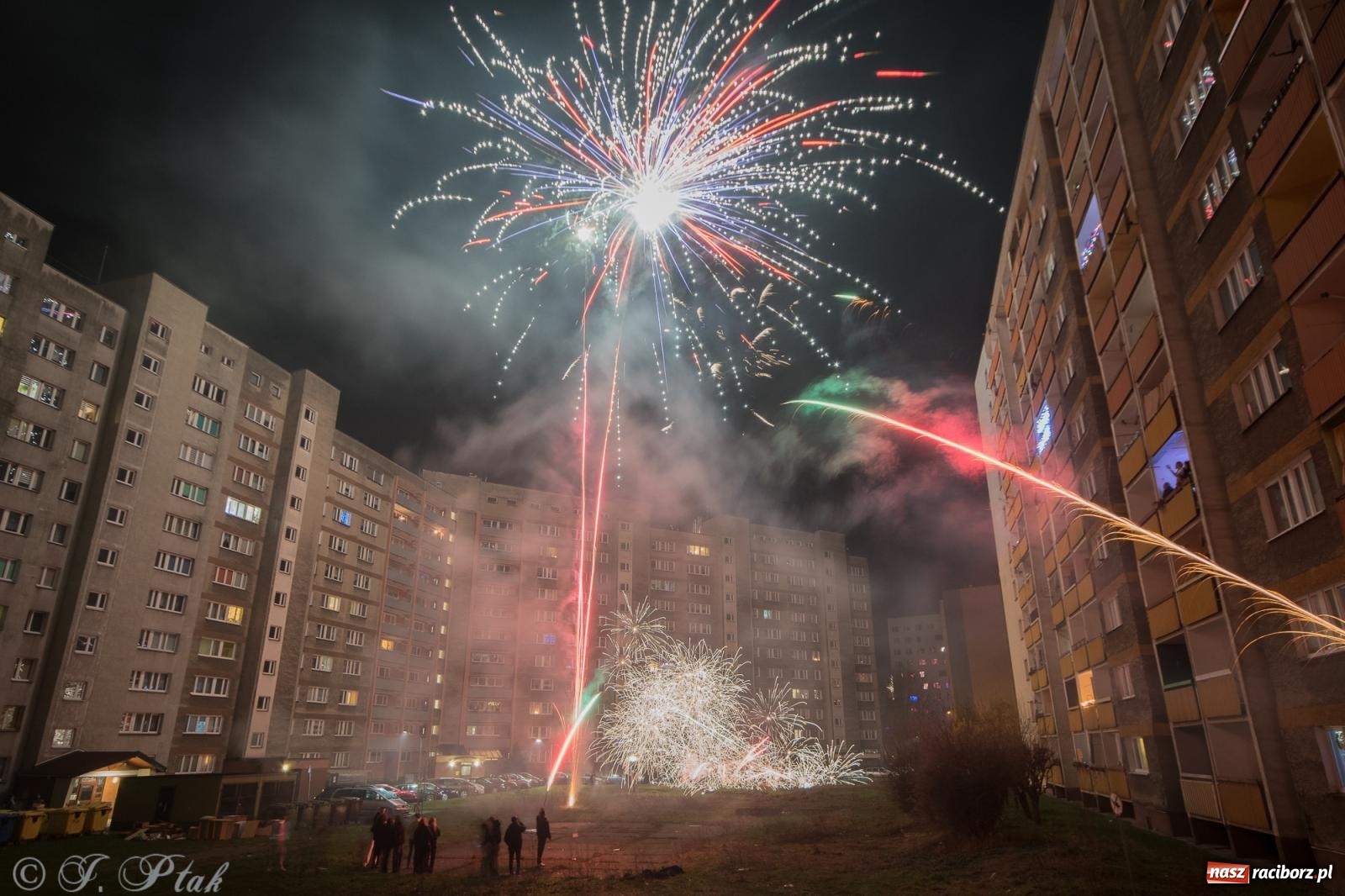 Zdjęcie w galerii na portalu naszraciborz.pl: Sylwestrowe migawki z Raciborza [FOTO i WIDEO] wiadomości z regionu
