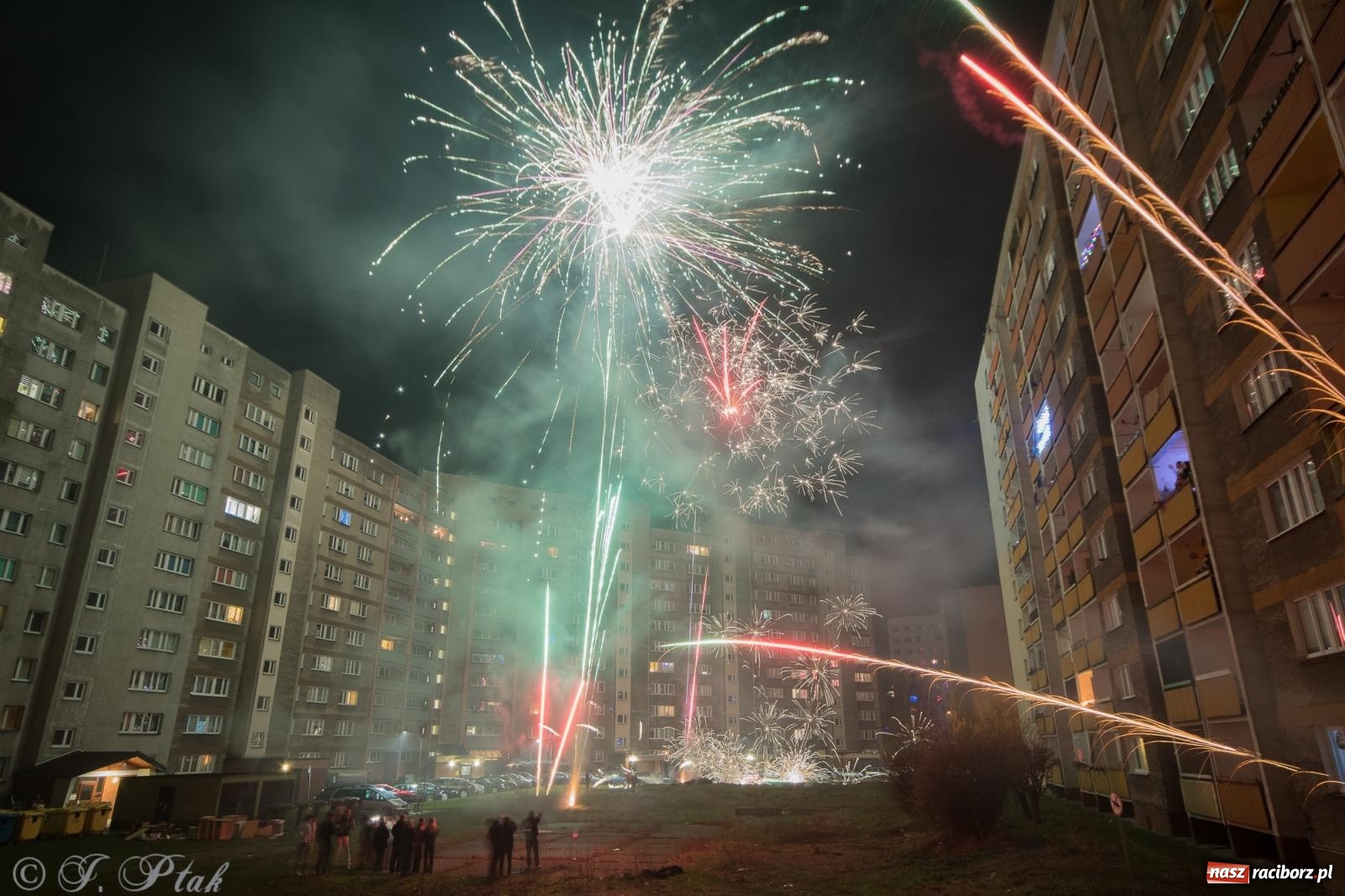Zdjęcie w galerii na portalu naszraciborz.pl: Sylwestrowe migawki z Raciborza [FOTO i WIDEO] wiadomości z regionu