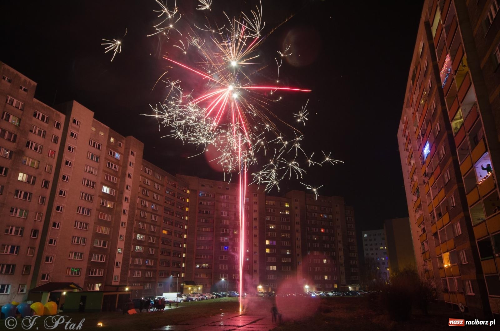 Zdjęcie w galerii na portalu naszraciborz.pl: Sylwestrowe migawki z Raciborza [FOTO i WIDEO] wiadomości z regionu