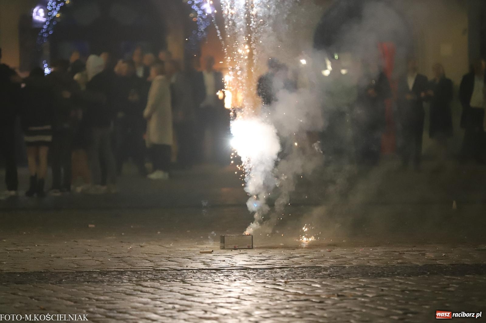 Zdjęcie w galerii na portalu naszraciborz.pl: Sylwestrowe migawki z Raciborza [FOTO i WIDEO] wiadomości z regionu