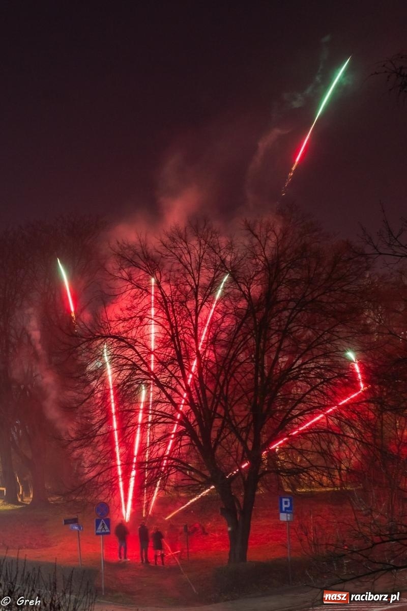 Zdjęcie w galerii na portalu naszraciborz.pl: Sylwestrowe migawki z Raciborza [FOTO i WIDEO] wiadomości z regionu