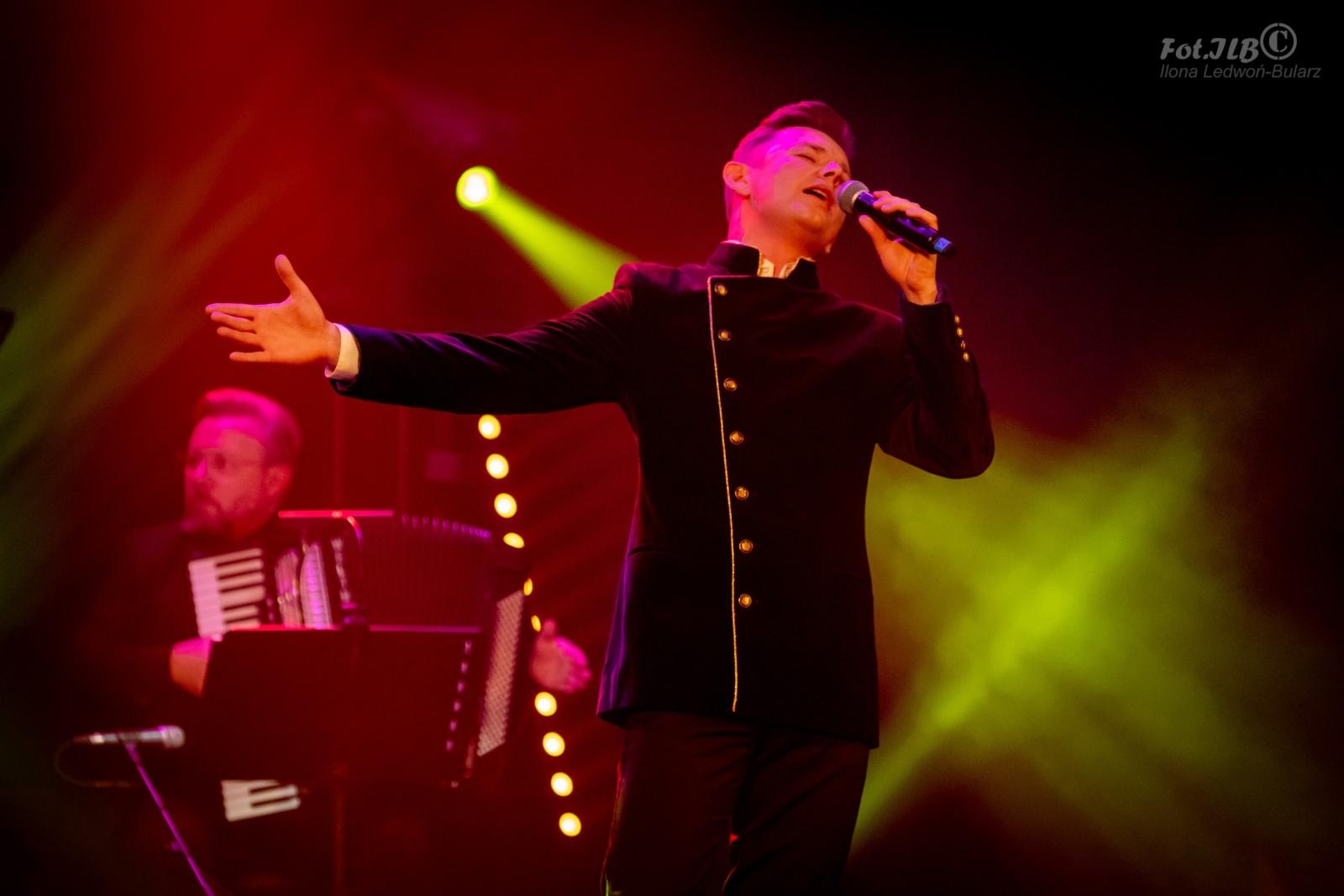 Zdjęcie w galerii na portalu naszraciborz.pl: Sylwesterowa noc w Raciborskim Centrum Kultury na bis! [FOTO] wiadomości z regionu