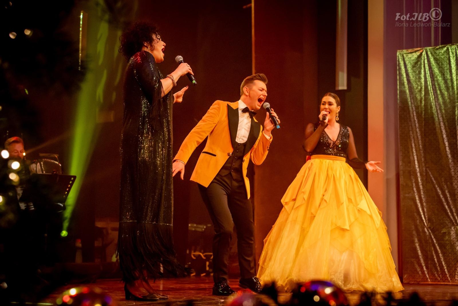 Zdjęcie w galerii na portalu naszraciborz.pl: Sylwesterowa noc w Raciborskim Centrum Kultury na bis! [FOTO] wiadomości z regionu