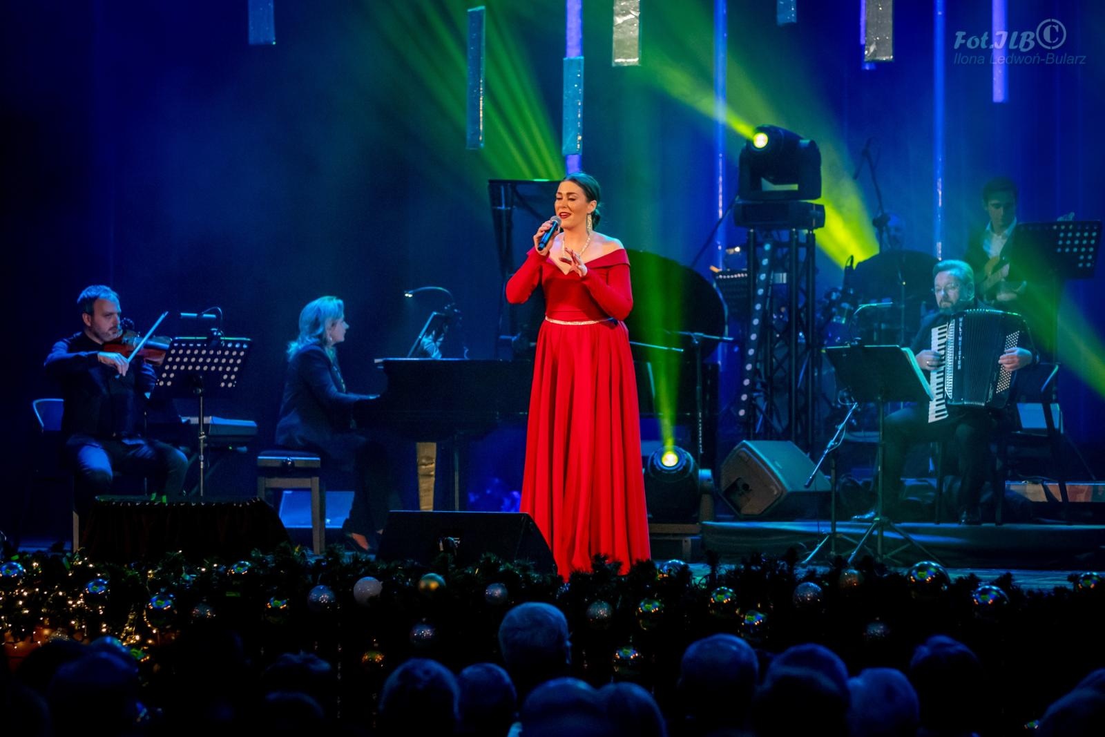 Zdjęcie w galerii na portalu naszraciborz.pl: Sylwesterowa noc w Raciborskim Centrum Kultury na bis! [FOTO] wiadomości z regionu