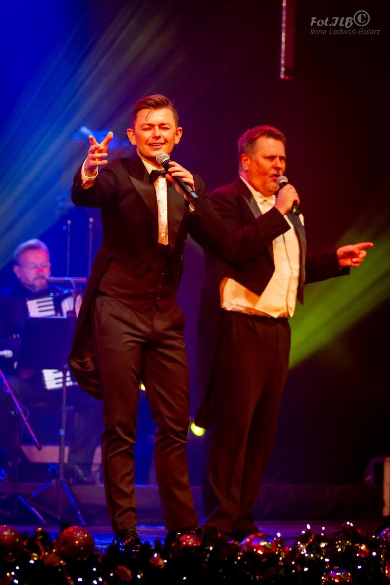 Zdjęcie w galerii na portalu naszraciborz.pl: Sylwesterowa noc w Raciborskim Centrum Kultury na bis! [FOTO] wiadomości z regionu