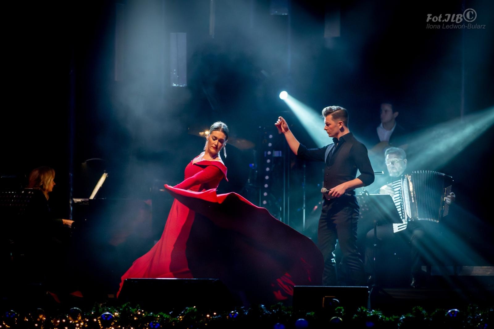Zdjęcie w galerii na portalu naszraciborz.pl: Sylwesterowa noc w Raciborskim Centrum Kultury na bis! [FOTO] wiadomości z regionu