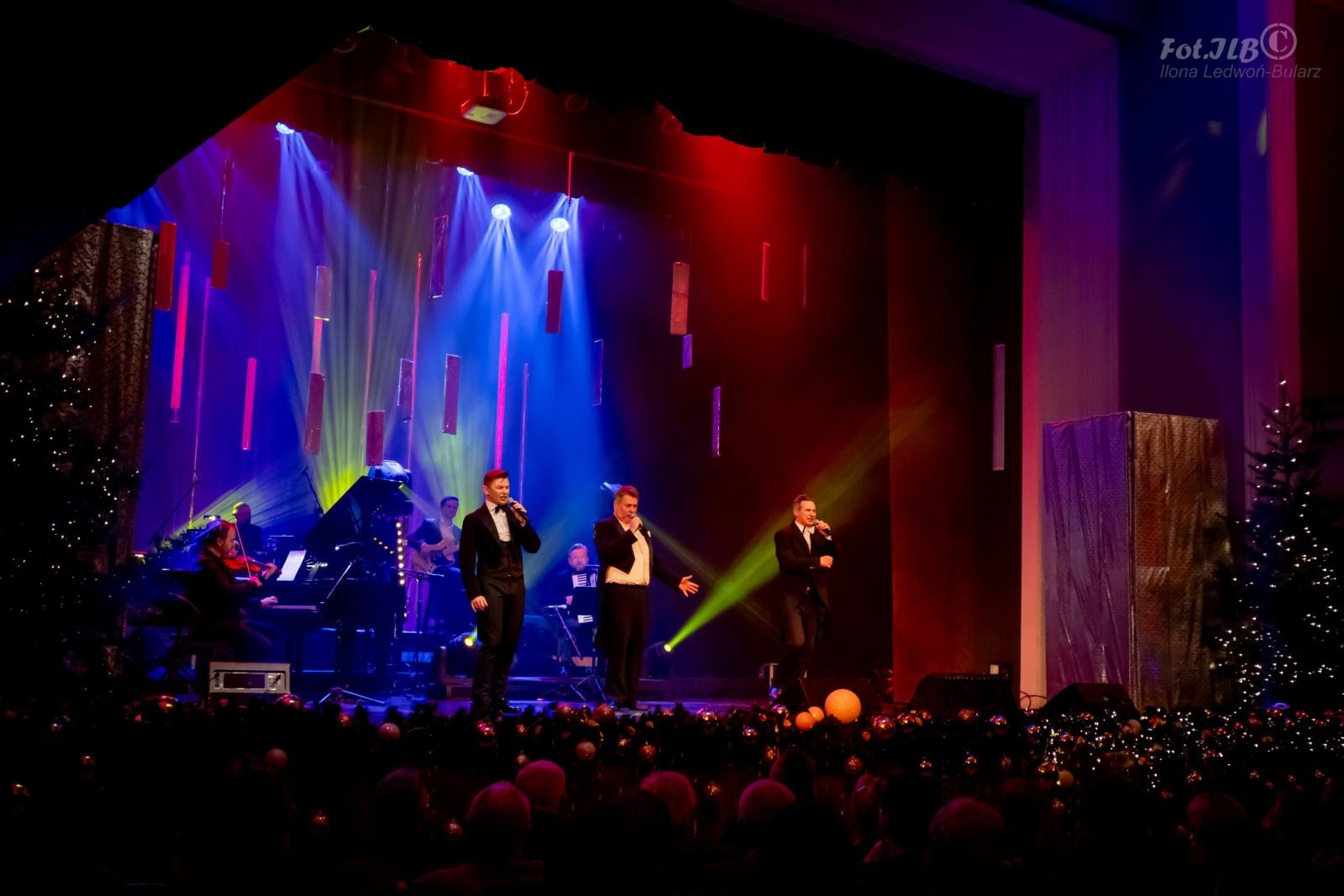 Zdjęcie w galerii na portalu naszraciborz.pl: Sylwesterowa noc w Raciborskim Centrum Kultury na bis! [FOTO] wiadomości z regionu