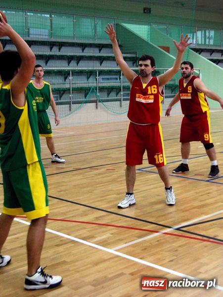 Zdjęcie w galerii na portalu naszraciborz.pl:  Koszykarska liga nabiera rumieńców wiadomości z regionu