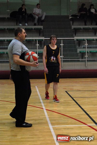 Zdjęcie w galerii na portalu naszraciborz.pl:  Koszykarska liga nabiera rumieńców wiadomości z regionu