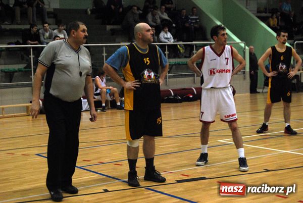 Zdjęcie w galerii na portalu naszraciborz.pl:  Koszykarska liga nabiera rumieńców wiadomości z regionu