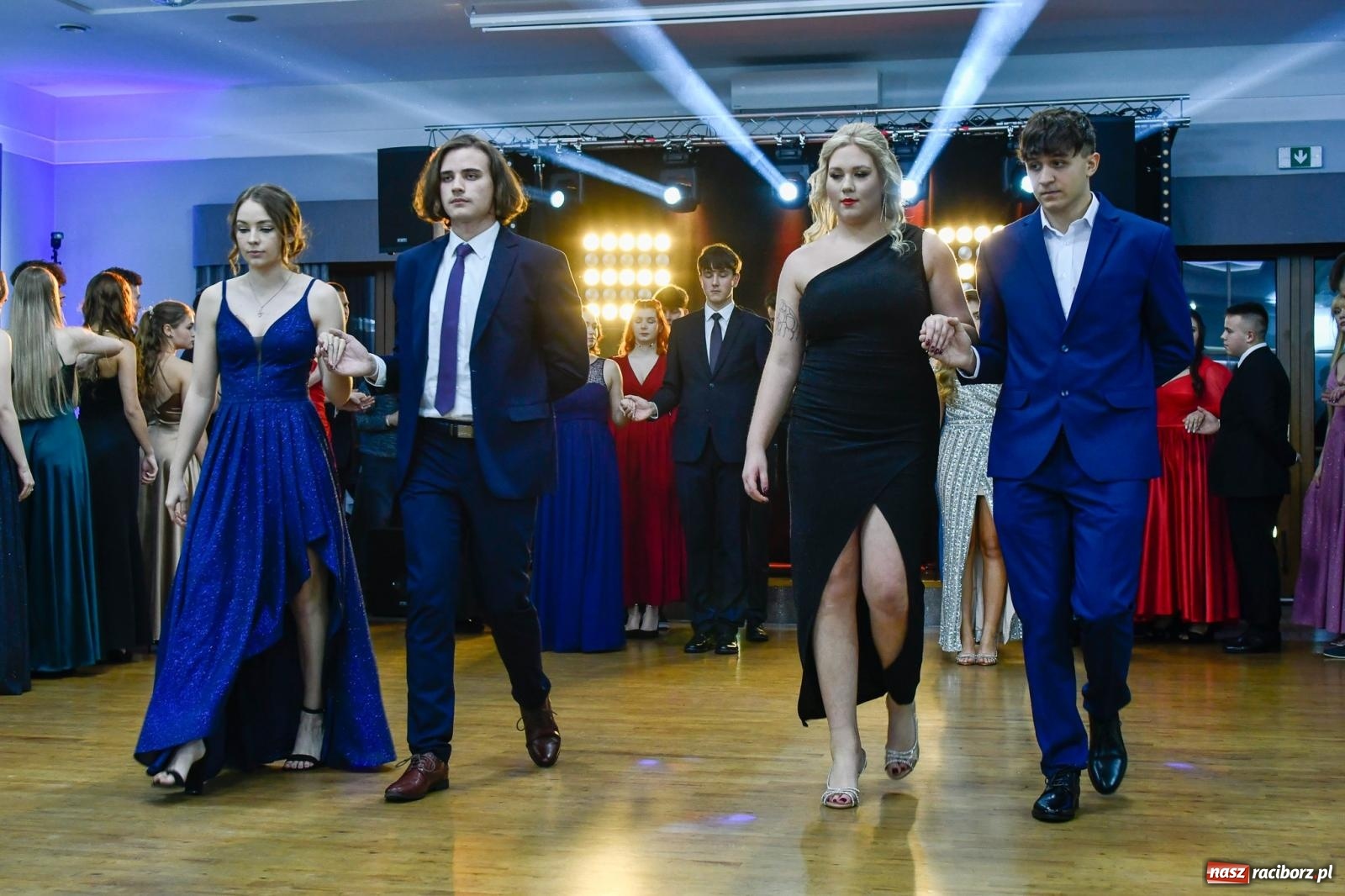 Zdjęcie w galerii na portalu naszraciborz.pl: W ZSOMS studniówka i Abraham [FOTO i WIDEO] wiadomości z regionu