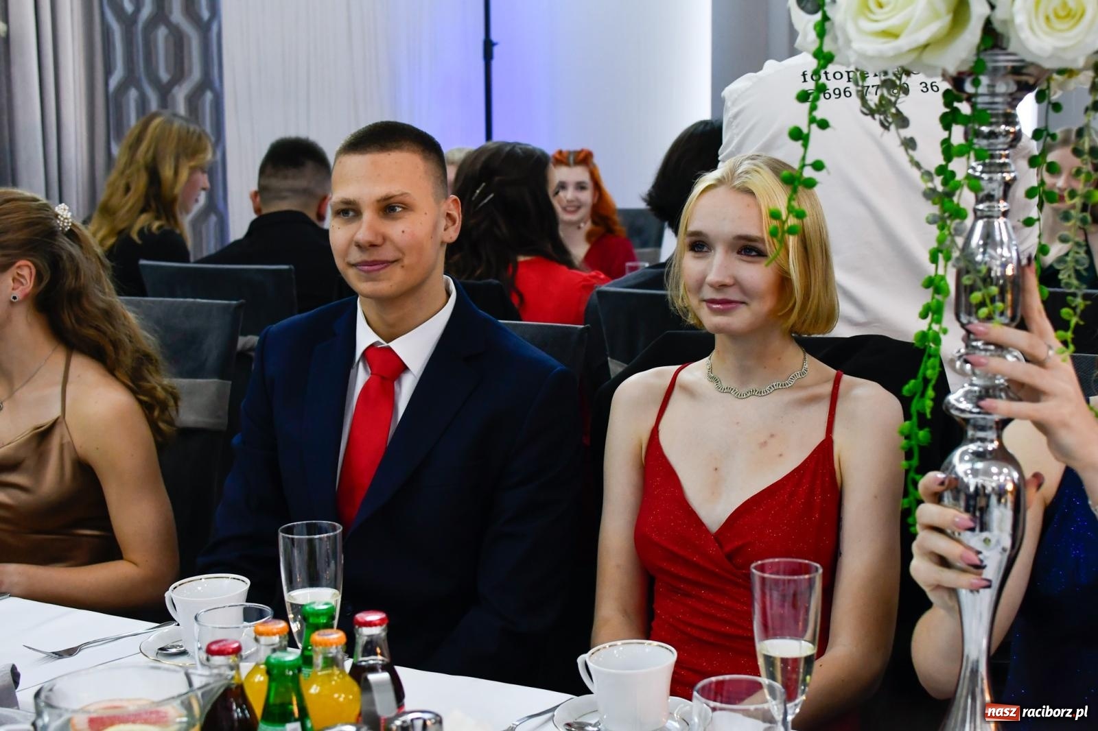 Zdjęcie w galerii na portalu naszraciborz.pl: W ZSOMS studniówka i Abraham [FOTO i WIDEO] wiadomości z regionu