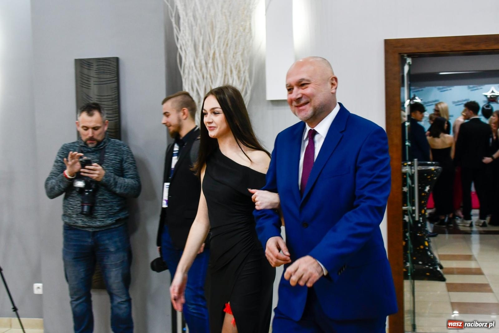 Zdjęcie w galerii na portalu naszraciborz.pl: W ZSOMS studniówka i Abraham [FOTO i WIDEO] wiadomości z regionu