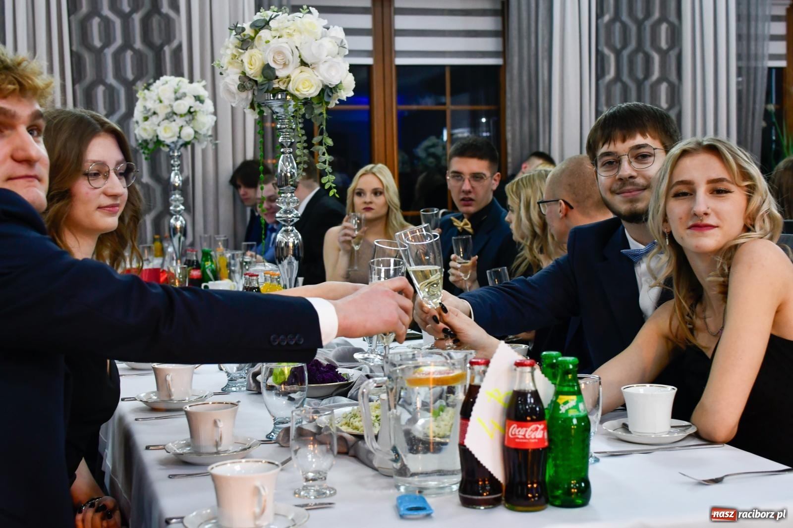 Zdjęcie w galerii na portalu naszraciborz.pl: W ZSOMS studniówka i Abraham [FOTO i WIDEO] wiadomości z regionu