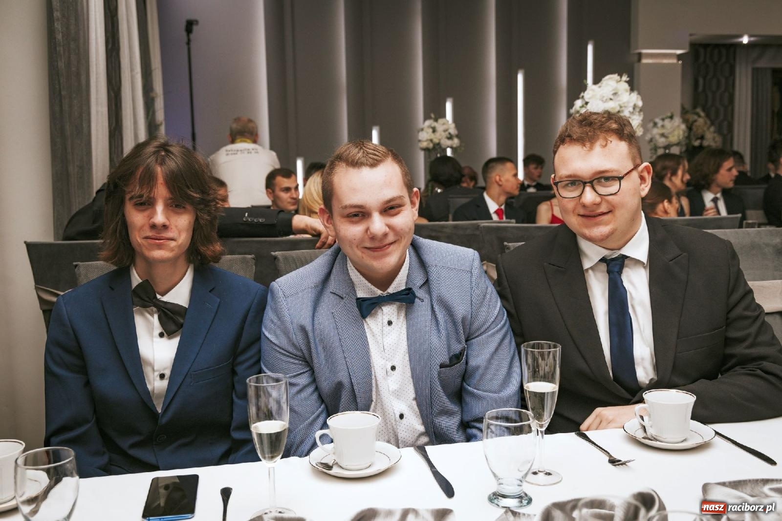 Zdjęcie w galerii na portalu naszraciborz.pl: W ZSOMS studniówka i Abraham [FOTO i WIDEO] wiadomości z regionu