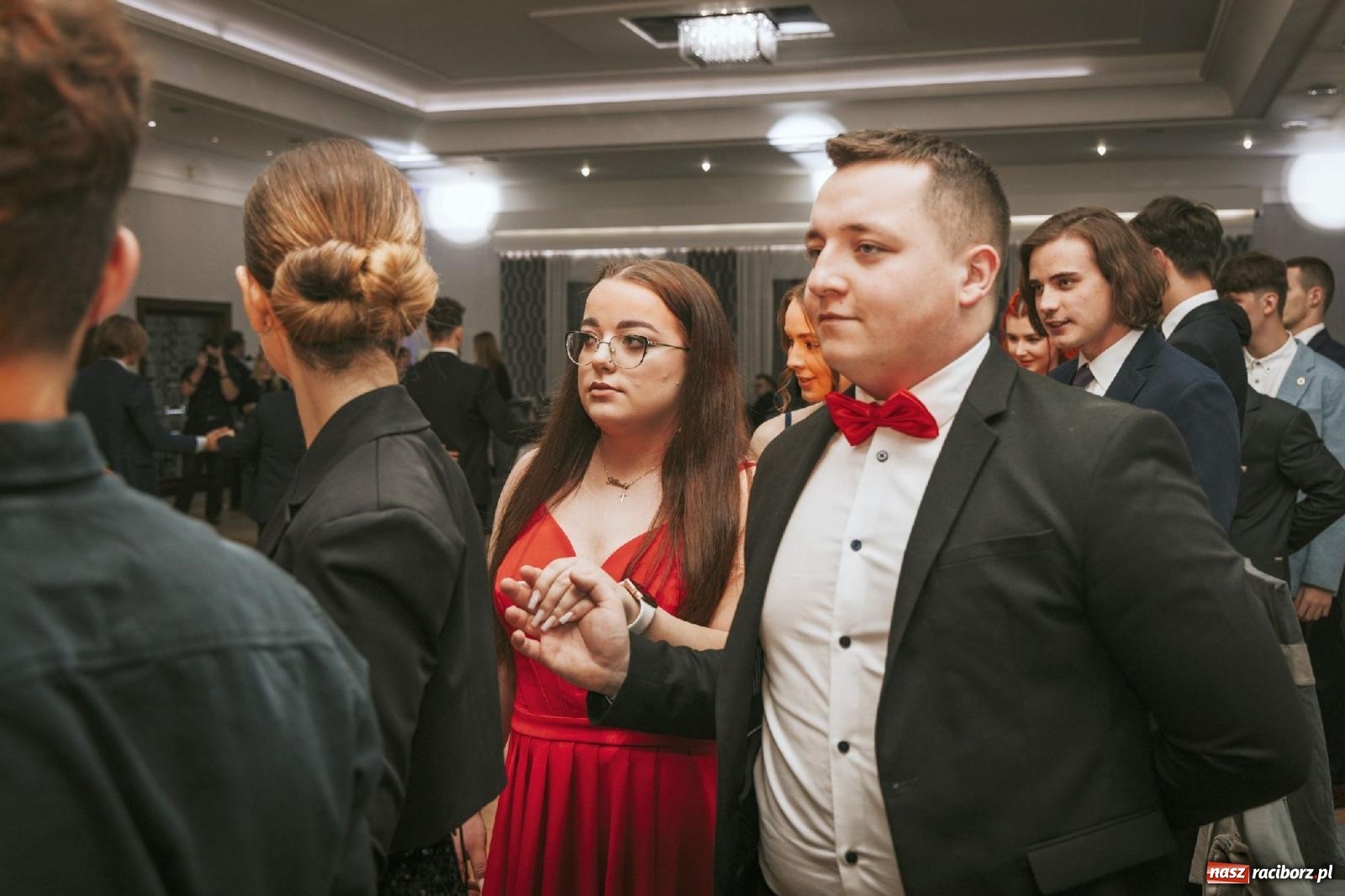 Zdjęcie w galerii na portalu naszraciborz.pl: W ZSOMS studniówka i Abraham [FOTO i WIDEO] wiadomości z regionu