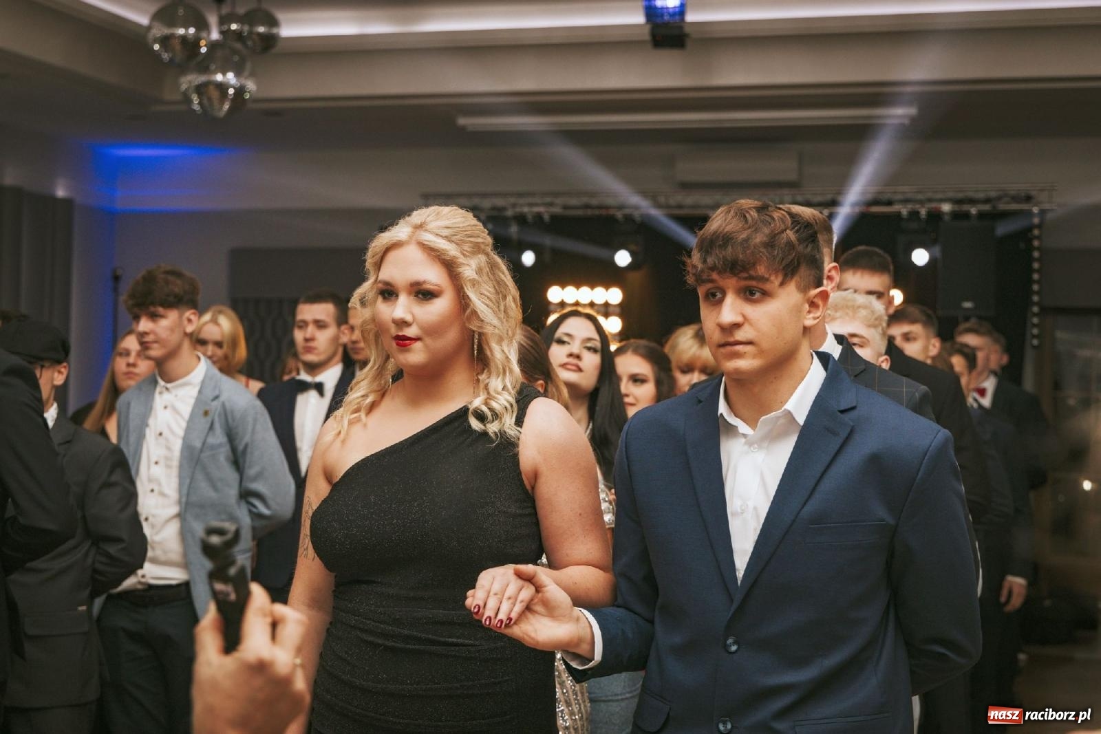 Zdjęcie w galerii na portalu naszraciborz.pl: W ZSOMS studniówka i Abraham [FOTO i WIDEO] wiadomości z regionu