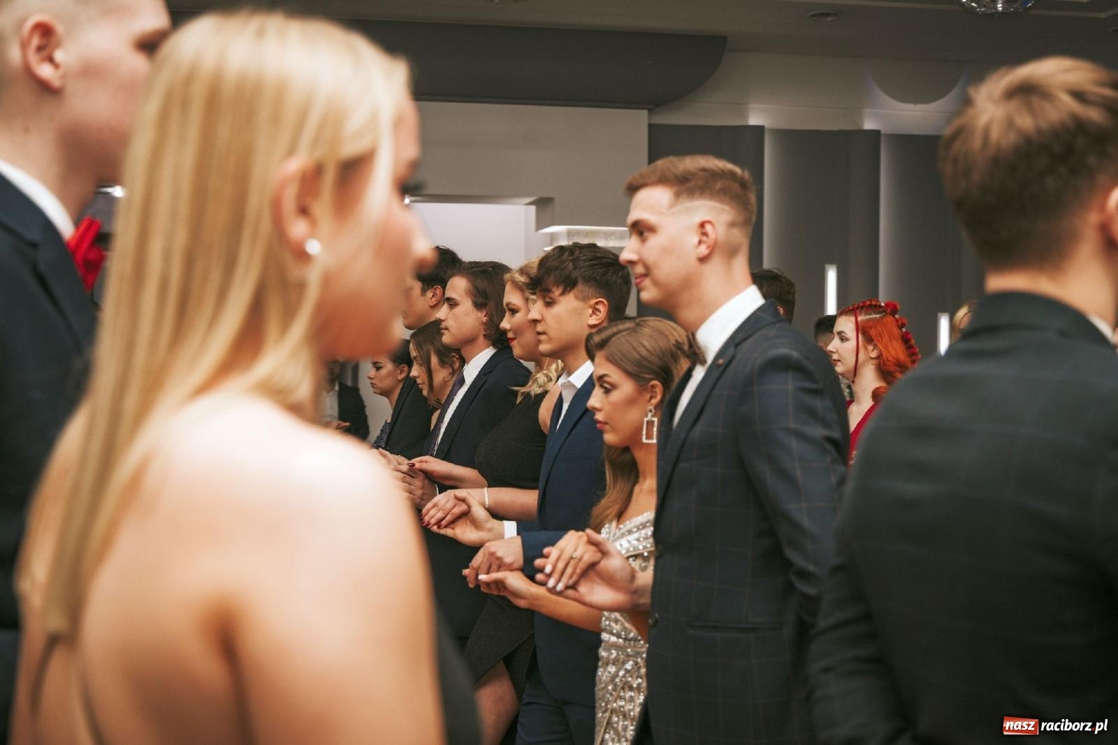 Zdjęcie w galerii na portalu naszraciborz.pl: W ZSOMS studniówka i Abraham [FOTO i WIDEO] wiadomości z regionu