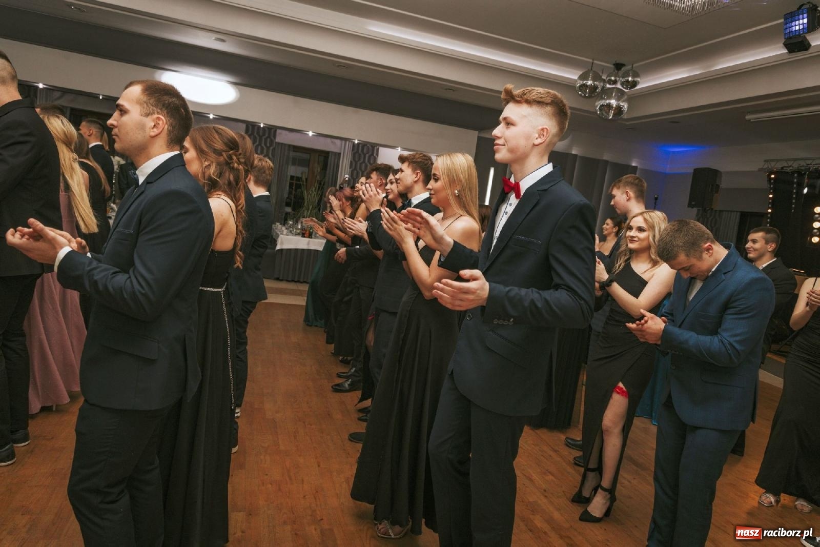 Zdjęcie w galerii na portalu naszraciborz.pl: W ZSOMS studniówka i Abraham [FOTO i WIDEO] wiadomości z regionu
