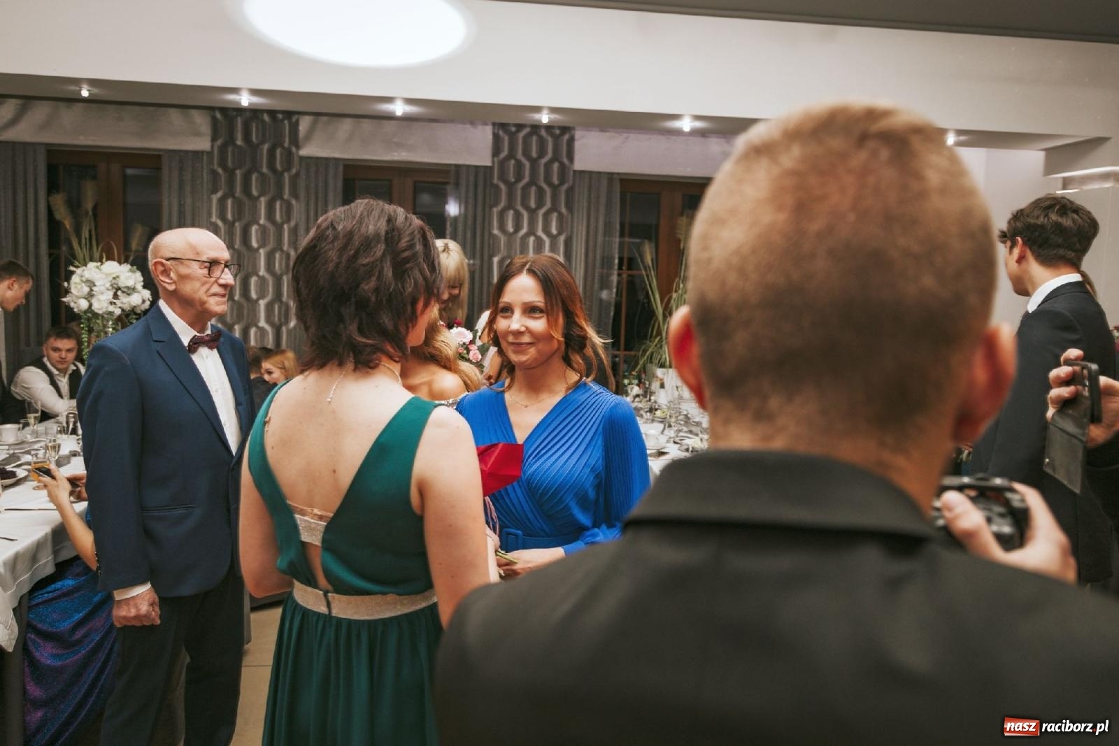 Zdjęcie w galerii na portalu naszraciborz.pl: W ZSOMS studniówka i Abraham [FOTO i WIDEO] wiadomości z regionu