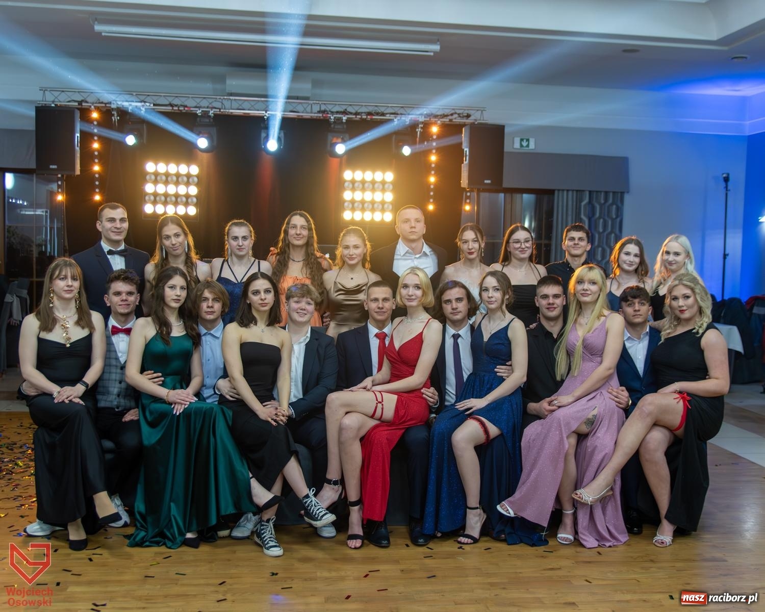 Zdjęcie w galerii na portalu naszraciborz.pl: W ZSOMS studniówka i Abraham [FOTO i WIDEO] wiadomości z regionu