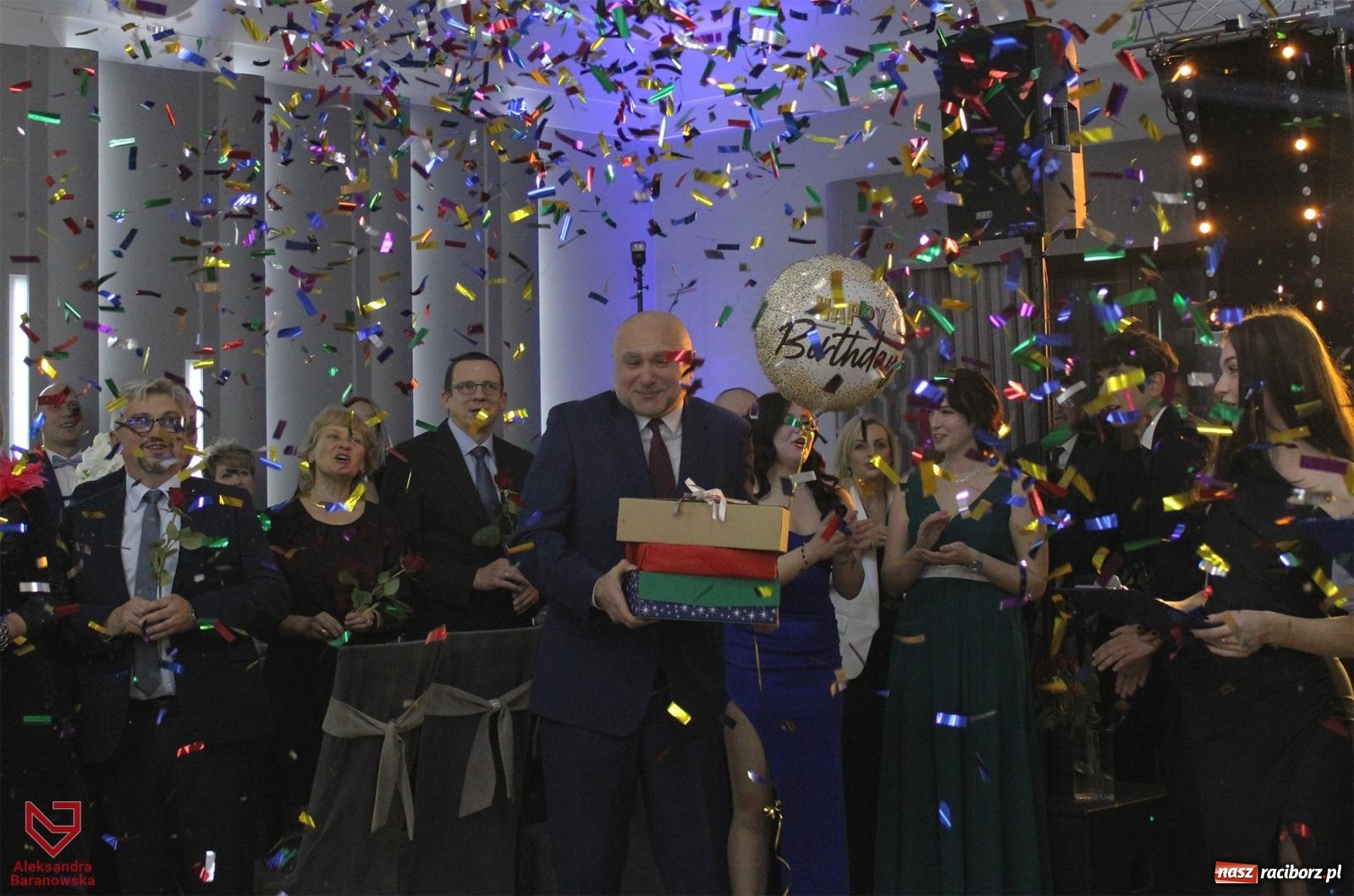 Zdjęcie w galerii na portalu naszraciborz.pl: W ZSOMS studniówka i Abraham [FOTO i WIDEO] wiadomości z regionu