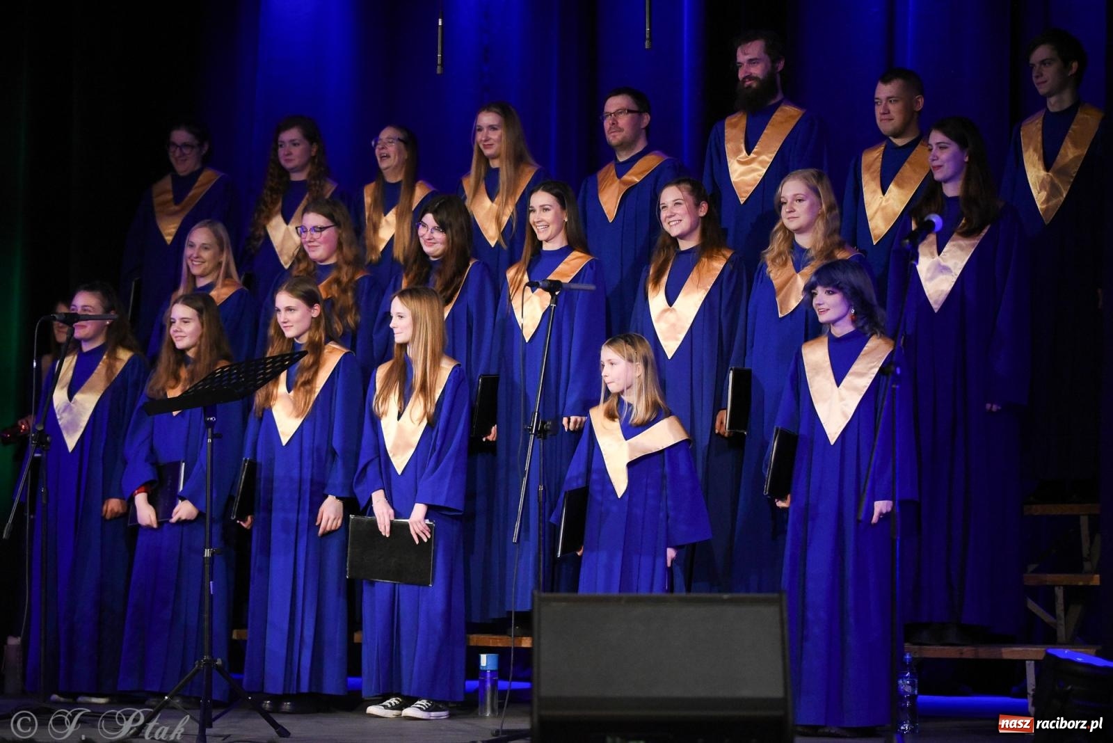Zdjęcie w galerii na portalu naszraciborz.pl: Koncert kolęd i pastorałek chóru Bel Canto wiadomości z regionu