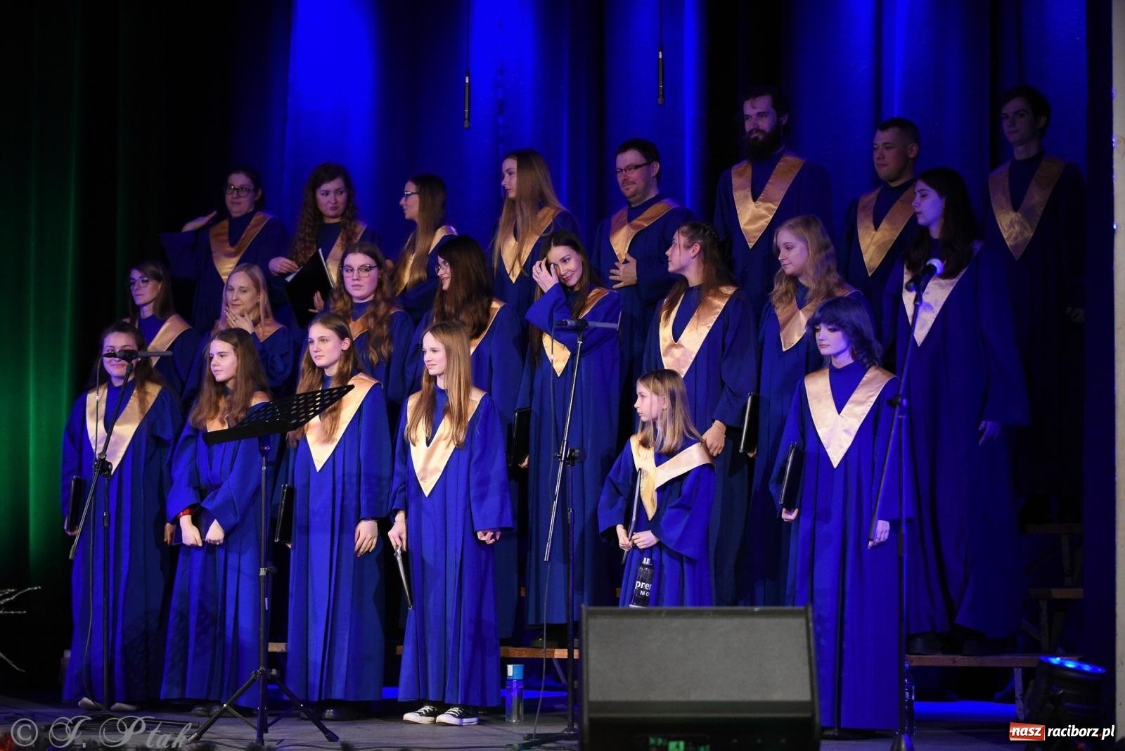 Zdjęcie w galerii na portalu naszraciborz.pl: Koncert kolęd i pastorałek chóru Bel Canto wiadomości z regionu