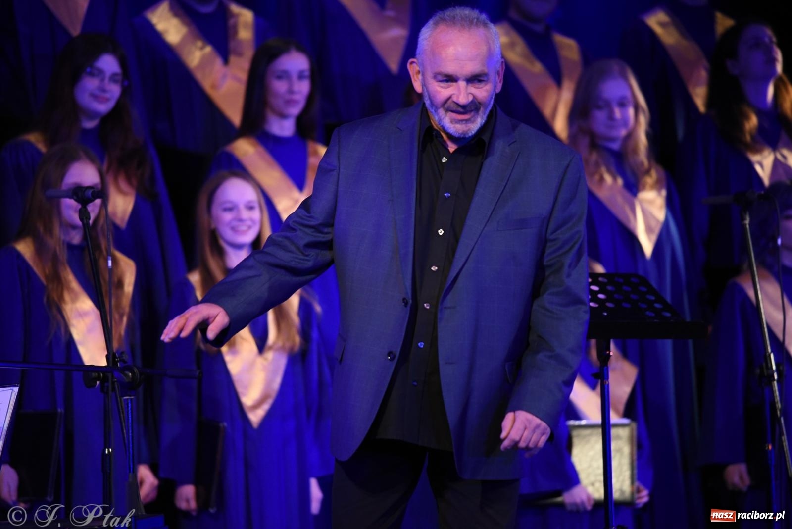 Zdjęcie w galerii na portalu naszraciborz.pl: Koncert kolęd i pastorałek chóru Bel Canto wiadomości z regionu