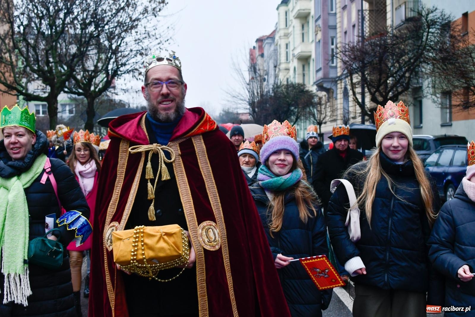 Zdjęcie w galerii na portalu naszraciborz.pl: Raciborski Orszak Trzech Króli [FOTO i WIDEO] wiadomości z regionu