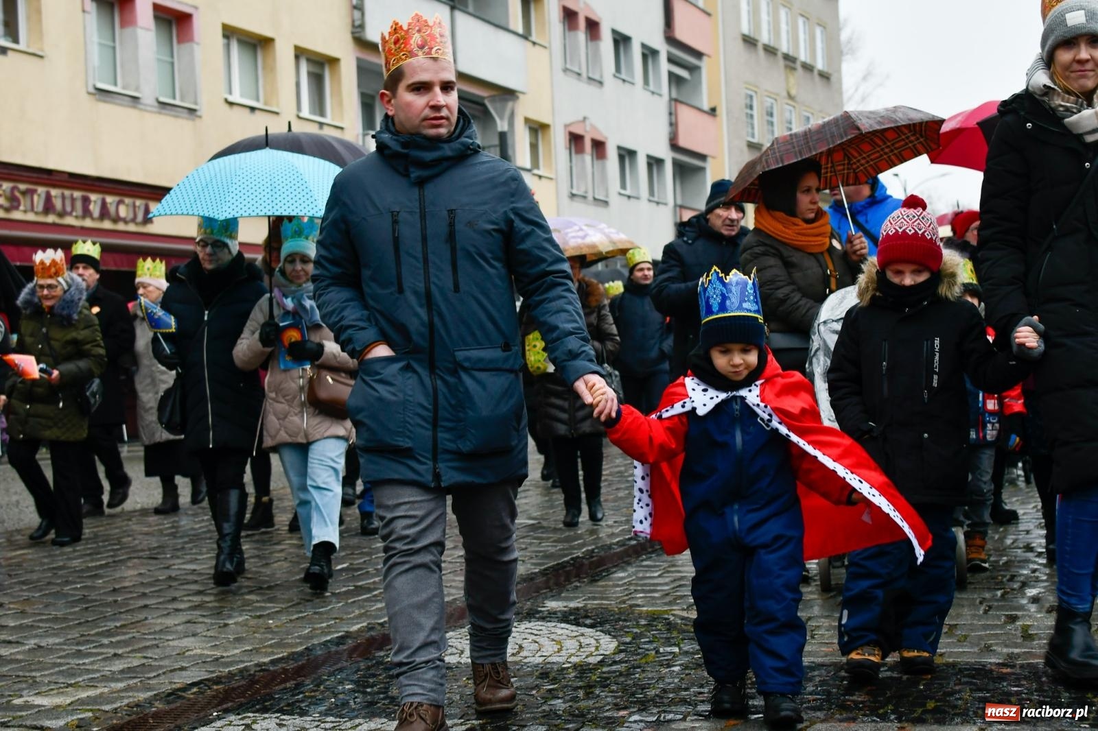 Zdjęcie w galerii na portalu naszraciborz.pl: Raciborski Orszak Trzech Króli [FOTO i WIDEO] wiadomości z regionu
